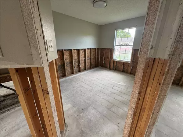 1037 Tori Ln, Beebe, AR 72012