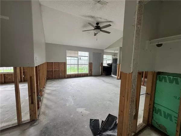 1037 Tori Ln, Beebe, AR 72012