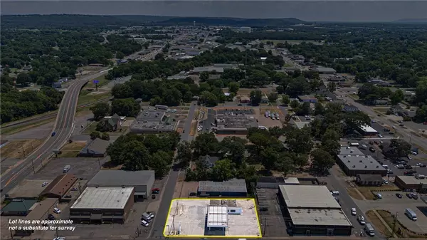 203 S Arkansas Ave, Russellville, AR 72801