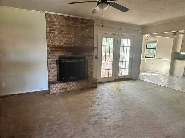 1201 W 18th Ter, Russellville, AR 72801