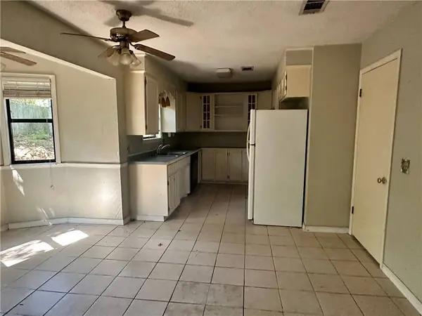 1201 W 18th Ter, Russellville, AR 72801