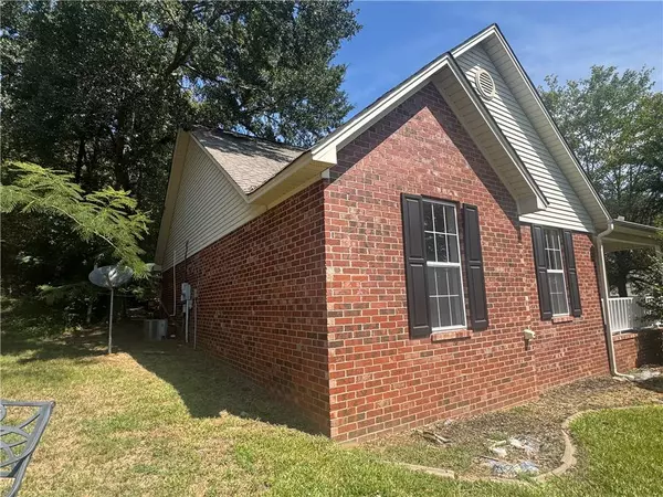 202 March Cv, Searcy, AR 72143