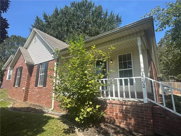 202 March Cv, Searcy, AR 72143