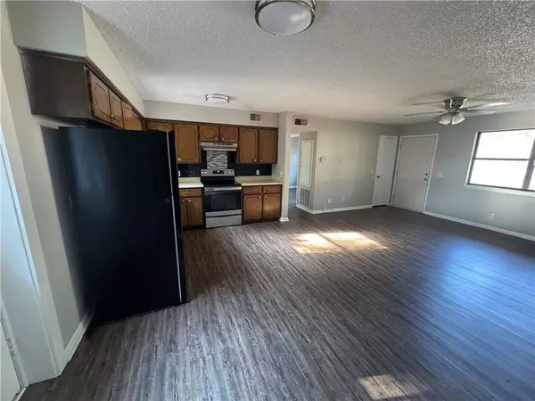 725 Spruce St, Healing Springs, AR 72545