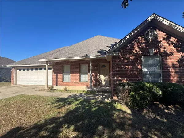 26 Rebecca, Searcy, AR 72143