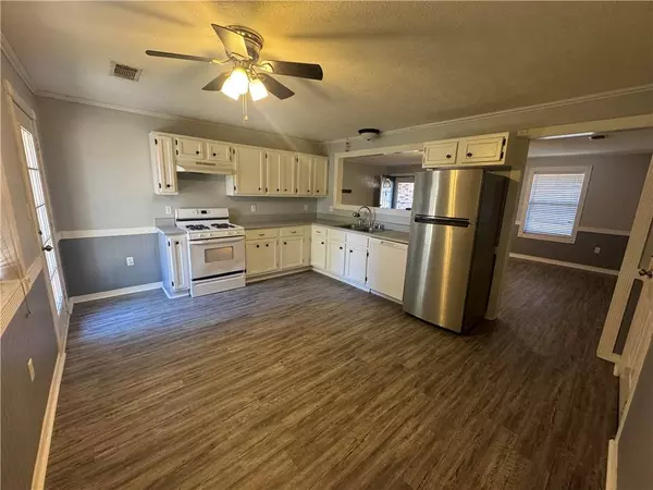 126 Fieldcrest, Searcy, AR 72143