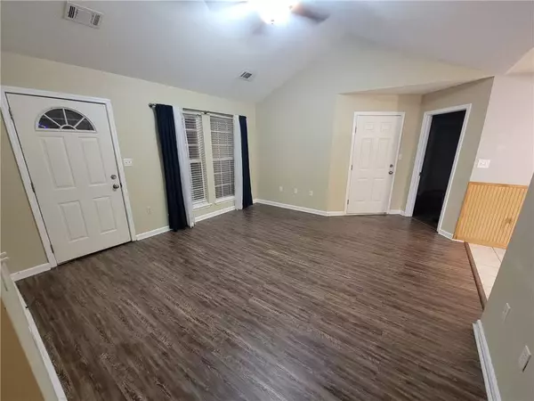 1004 Tori Ln, Beebe, AR 72012