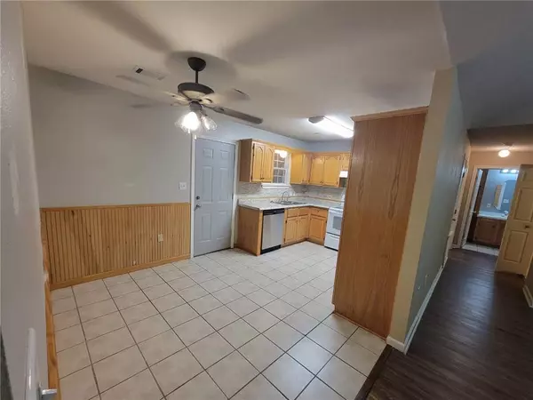 1004 Tori Ln, Beebe, AR 72012