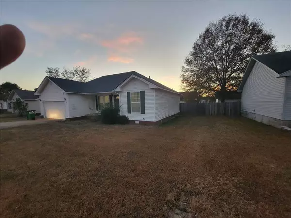 1004 Tori Ln, Beebe, AR 72012