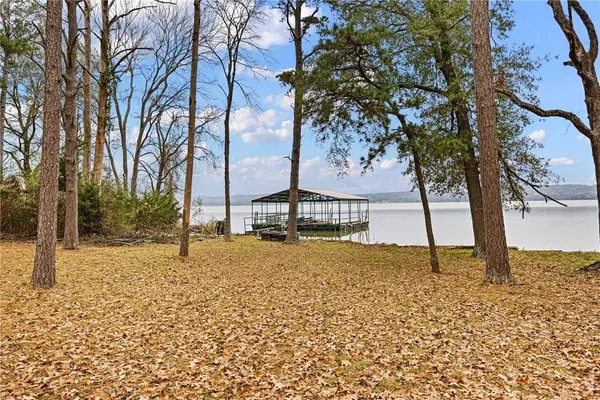106 Walrock Shores, Russellville, AR 72802