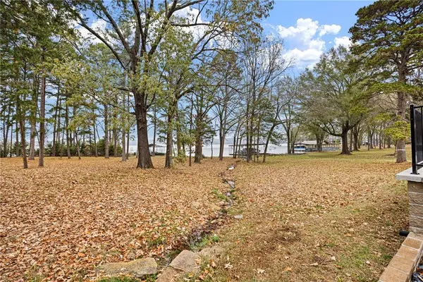 106 Walrock Shores, Russellville, AR 72802