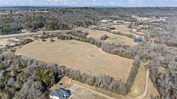 75 Round Rock Rd, Russellville, AR 72802