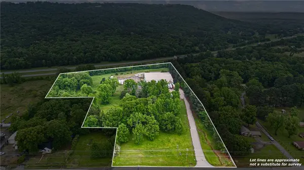301 Avenue 11, Atkins, AR 72823