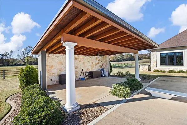 2365 W Gum Log, Russellville, AR 72802