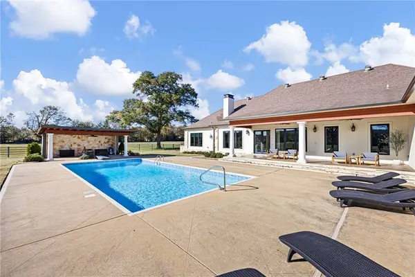 2365 W Gum Log, Russellville, AR 72802