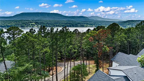 11320 Bay Ridge Dr, Dardanelle, AR 72834