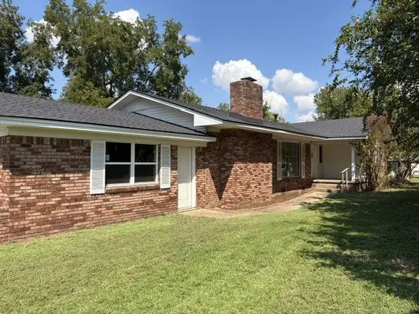 418 Rock St
