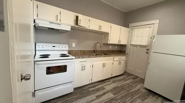 107 Willim UNIT 4, Alamo Heights, TX 78209