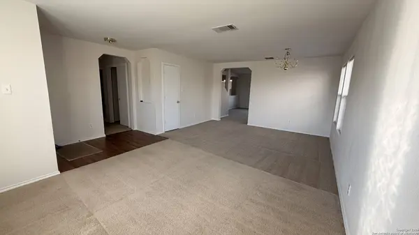 1807 Cambridge Blue, San Antonio, TX 78260