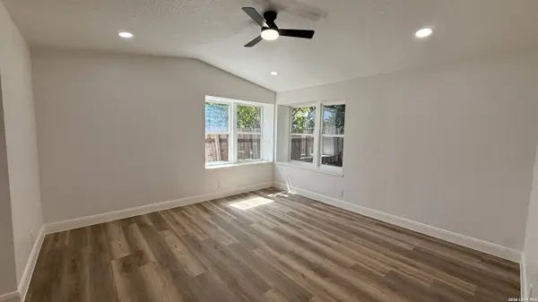 14263 Clover, San Antonio, TX 78217