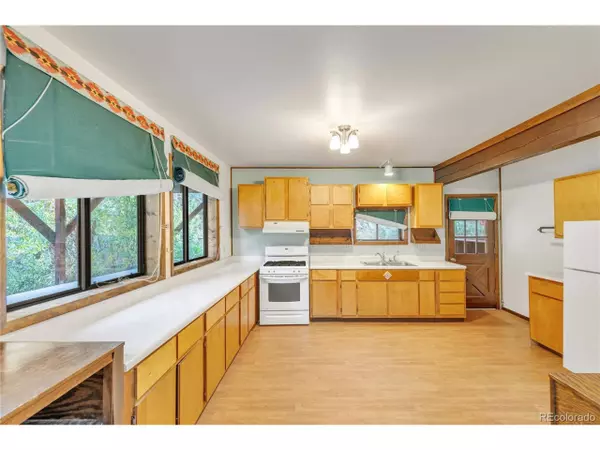 35112 Boulder Canyon Dr, Boulder, CO 80302