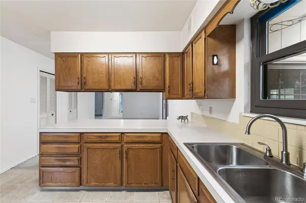 2345 Lanyon DR, Longmont, CO 80503