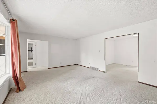 2345 Lanyon DR, Longmont, CO 80503