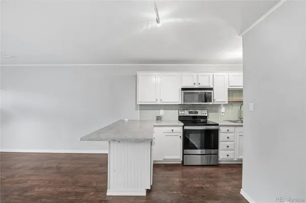 857 S Van Gordon CT #A204, Lakewood, CO 80228