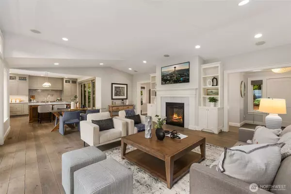 13535 8th AVE NW, Seattle, WA 98177