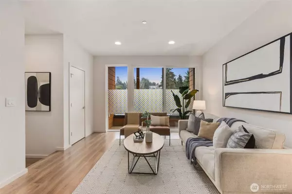 7507 25th AVE NE #B, Seattle, WA 98115