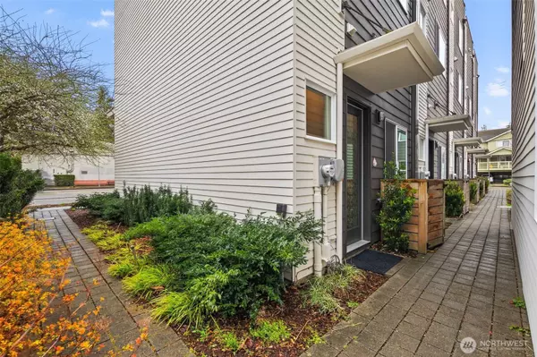 7507 25th AVE NE #B, Seattle, WA 98115