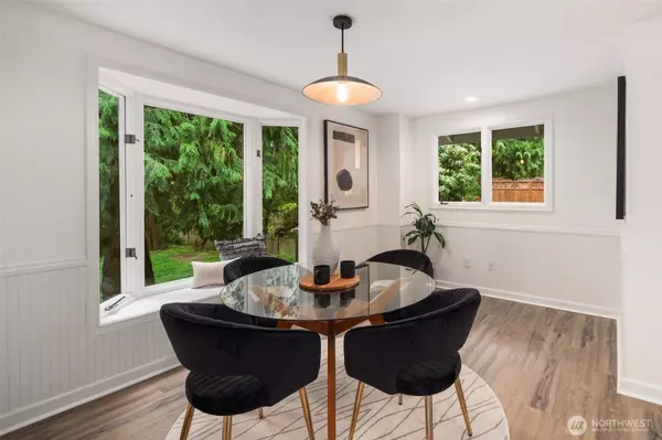 12419 NE 72nd ST, Kirkland, WA 98033