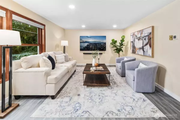 31828 NE 103rd ST, Carnation, WA 98014