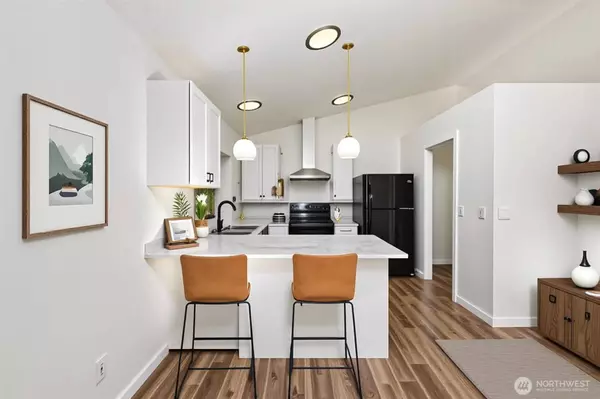 5502 NE 10th ST, Renton, WA 98059