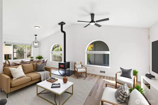 5502 NE 10th ST, Renton, WA 98059