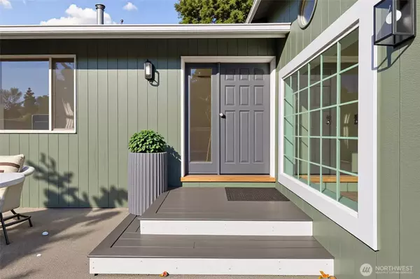 5502 NE 10th ST, Renton, WA 98059