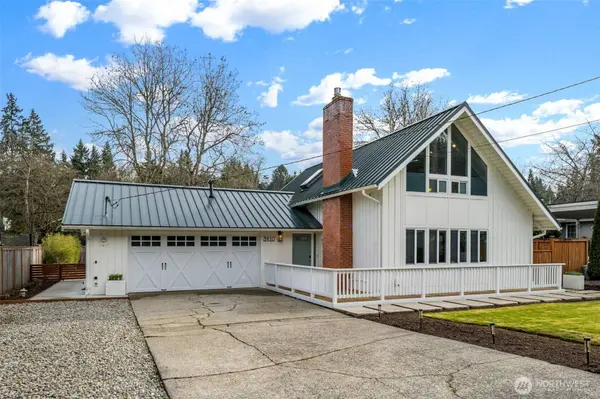 3410 77th AVE SE, Mercer Island, WA 98040
