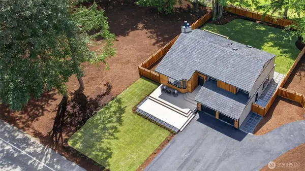 17409 NE 136th ST, Redmond, WA 98052