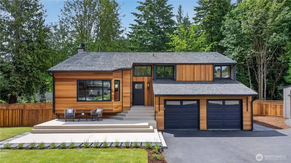 17409 NE 136th ST, Redmond, WA 98052