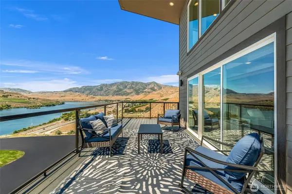 44 Osprey Nest RD, Pateros, WA 98846