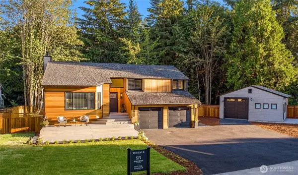 17409 NE 136th ST, Redmond, WA 98052