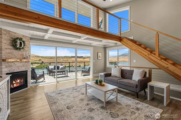 44 A Osprey Nest RD, Pateros, WA 98846