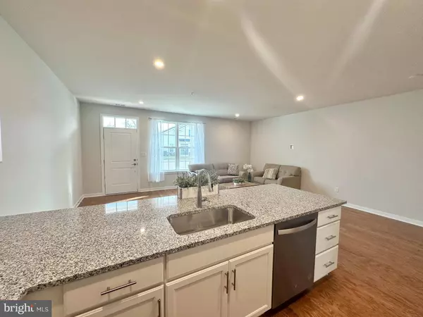 96 CEDAR CIRCLE, Levittown, PA 19055