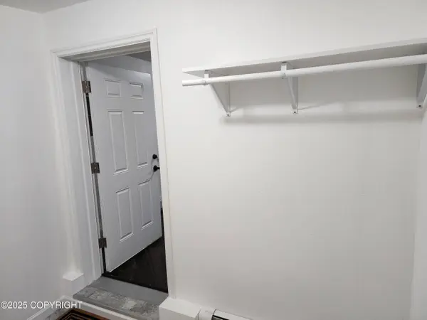 6949 Ahmaogak ST, Barrow, AK 99723