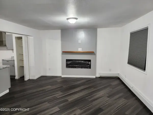 6949 Ahmaogak ST, Barrow, AK 99723