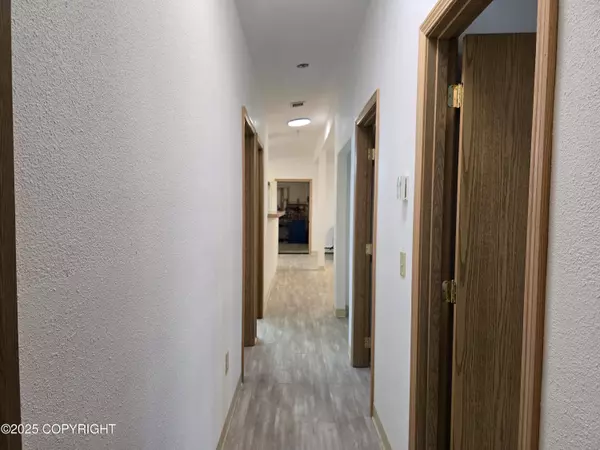 6108 Herman ST, Barrow, AK 99723