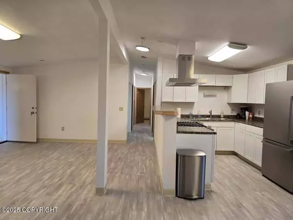 6108 Herman ST, Barrow, AK 99723