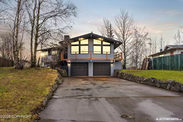 1749 Brink DR, Anchorage, AK 99504