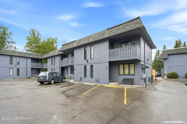 2921 W 29TH AVE 8B, Anchorage, AK 99517