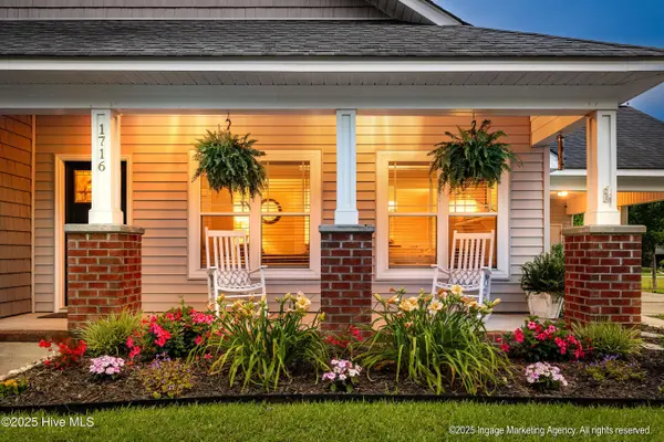 1716 Sassafras CT, Greenville, NC 27858